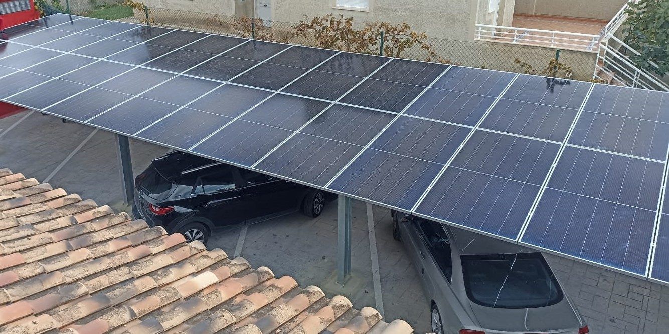 Instalación Fotovoltaica – CARL’S