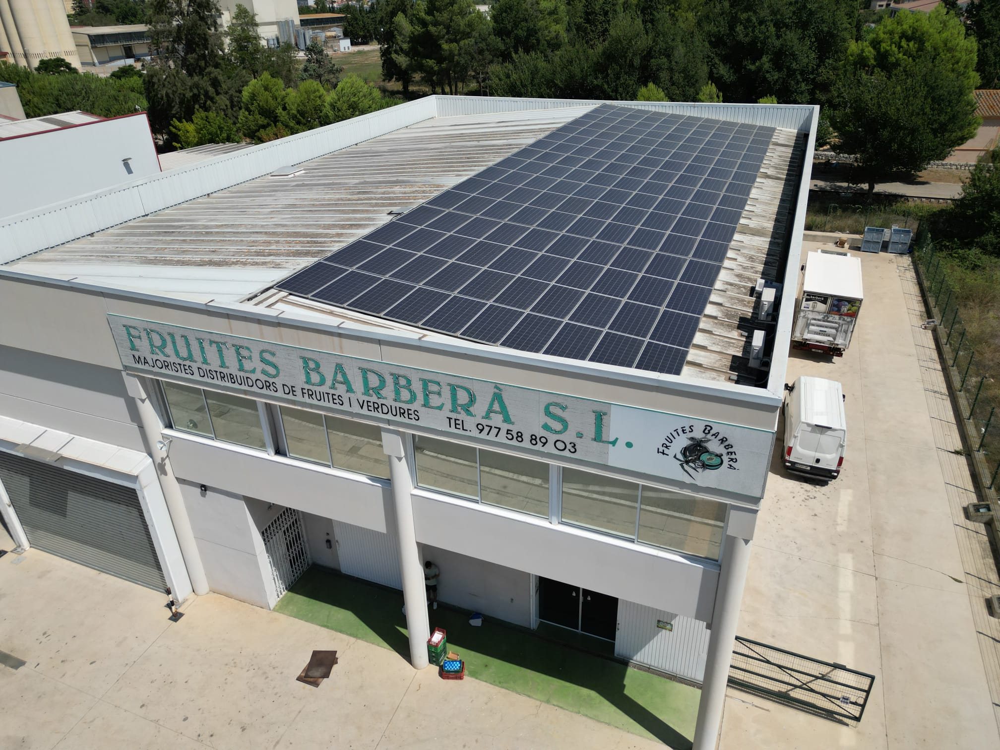 Instalación Fotovoltaica – Frutas Barberà